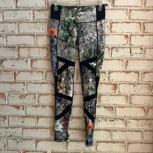 Calia limited edition leggings.